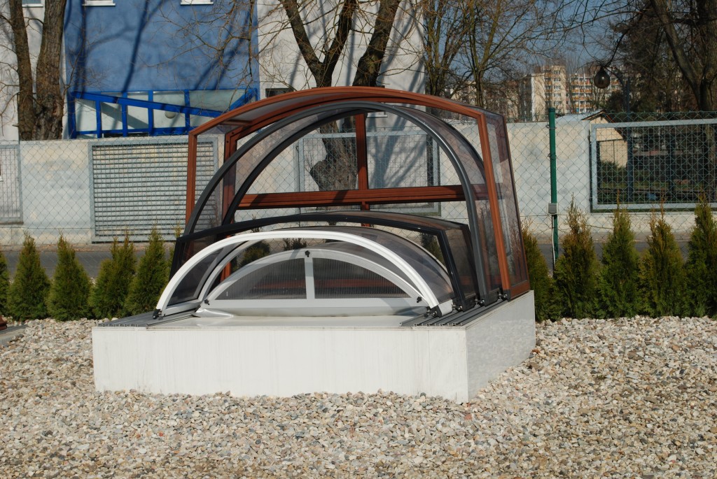 Die größte Ausstellung der Gartenpools in Europa